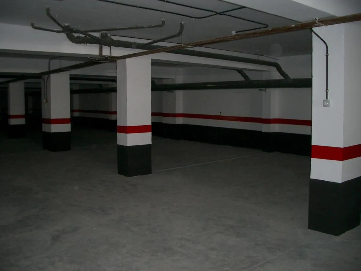 דירות אל מדאנו Apartamento Con Jardin Y Piscina En El Balancon ספרד